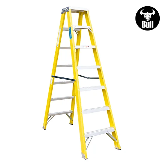 ESCALERA FIBRA TIJERA DOBLE ACCESO 7 PASOS 150KG 2.13m FTD150-7IA AMERICAN BULL