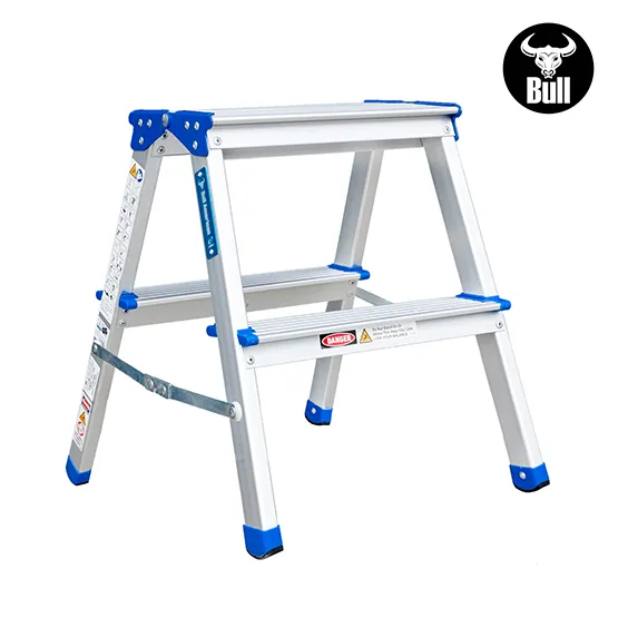 ESCALERA ALUMINIO TIPO BANQUETA DOBLE 2 PASOS 150KG 0.44m ABD150-2IA AMERICAN BULL