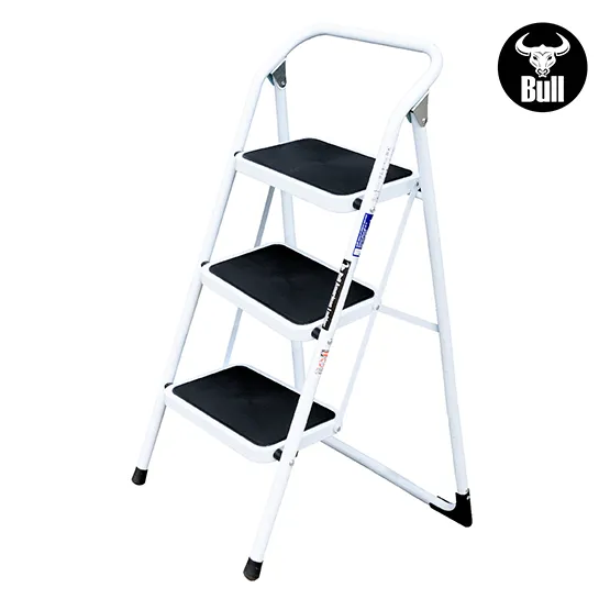 ESCALERA ACERO TIPO TABURETE 3 PASOS 150KG 0.69m ST150-3IA AMERICAN BULL