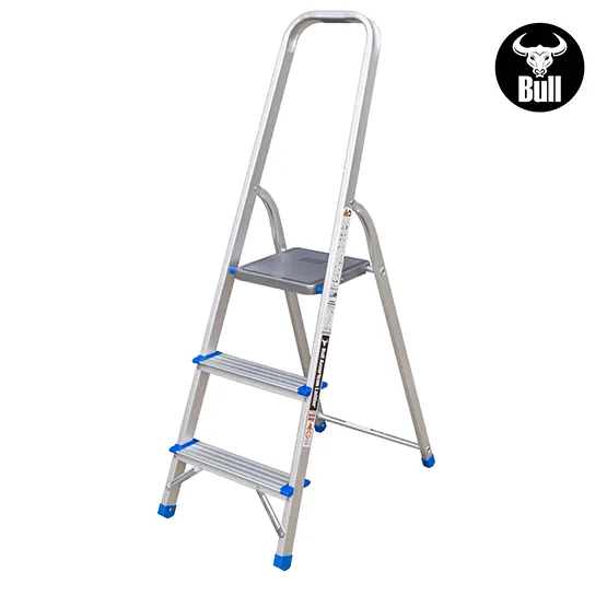 ESCALERA ALUMINIO TIPO BANQUETA ECONOMIC 3 PASOS 150KG 0.62m EAB150-3IA AMERICAN BULL