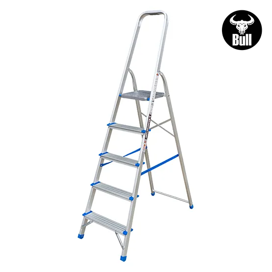 ESCALERA ALUMINIO TIPO BANQUETA ECONOMIC 5 PASOS 150KG 1.06m EAB150-5IA AMERICAN BULL